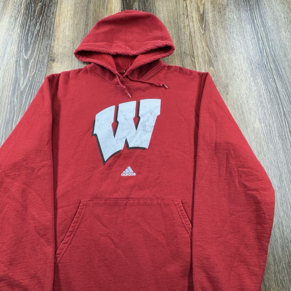 Vintage Wisconsin Badgers Hoodie Mens M Red Sweatshirt Team Logo Adidas Sweater